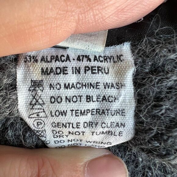 Little Journeys Chicago Alpaca Boho Tassel Sweater Size S - Picture 7 of 7